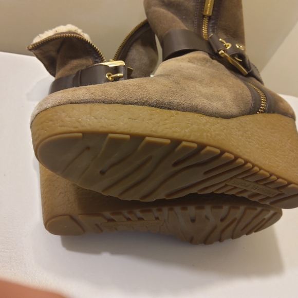 Michael Kors Wedge Boots - Picture 7 of 8